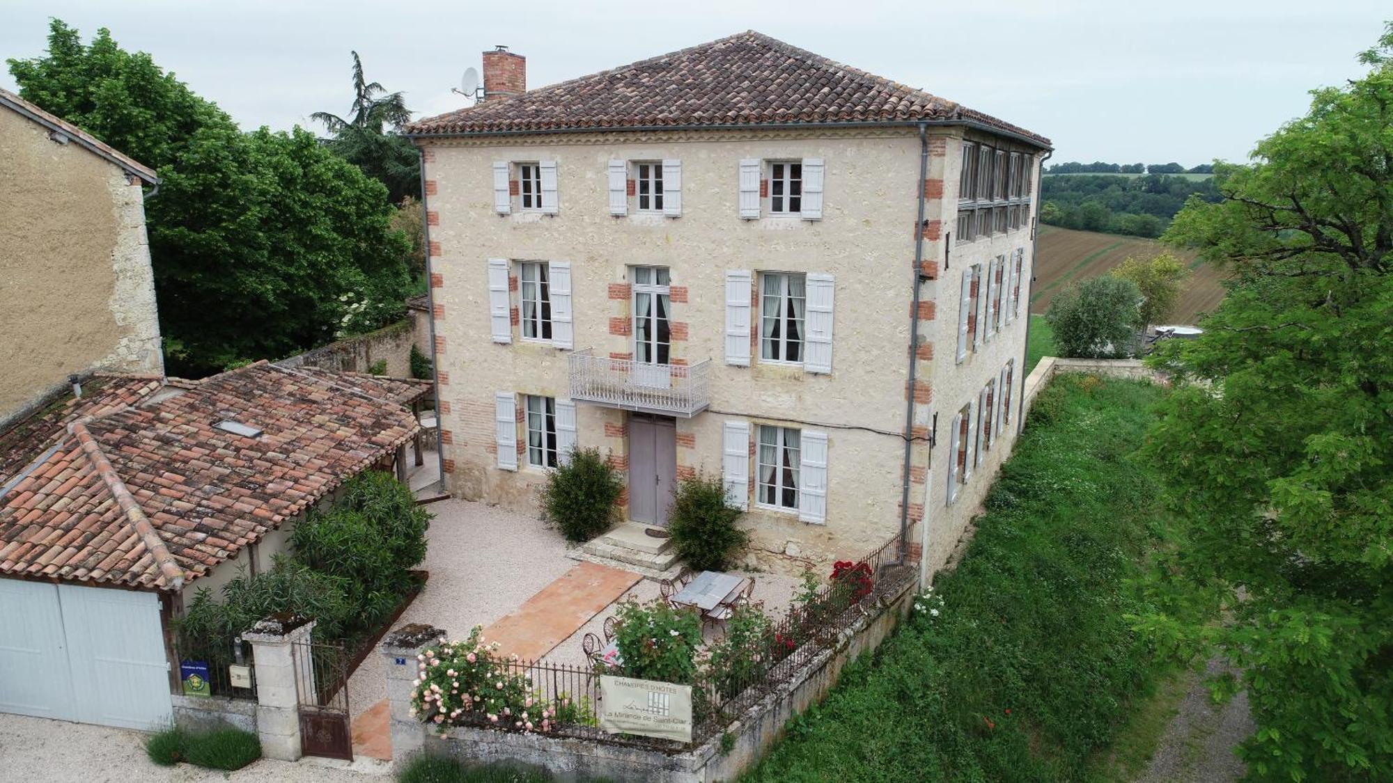 B&B La Mirande De Saint-Clar מראה חיצוני תמונה